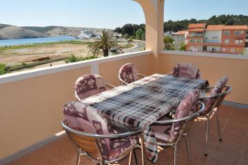 Apartment in Lopar with Seaview, Balcony, Air condition (3841-5)