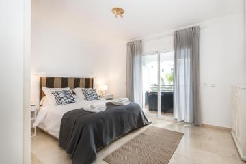 Awesome Apt pool and parking Puerto Banús - RDR267