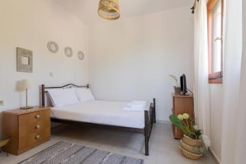 Stavros Hideaway 2 bedroom 6 persons house.