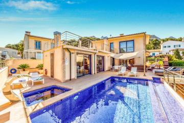 Superb Cala San Vicente Villa Cavall 4 Bedrooms Panoramic Sea and Mountain Views Ping Pong