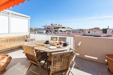 C8 Sea View 10mins Palais des festivals Balcons Wifi