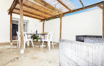Nice home in Sorede with 2 Bedrooms and WiFi
