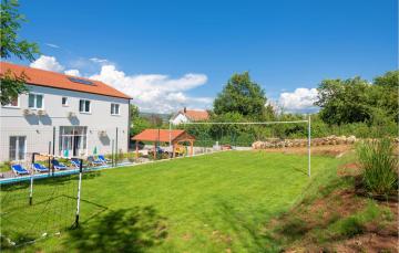 Awesome home in Kamenmost with WiFi, Outdoor swimming pool and Jacuzzi