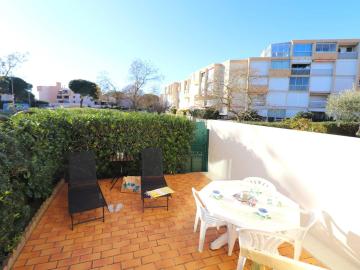 Appartement Le Grau-du-Roi, 2 pièces, 5 personnes - FR-1-307-216