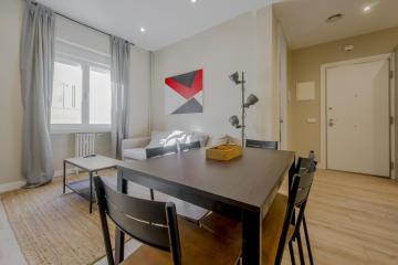 Downtown Apt para 7pax La Latina-Centro de Madrid!