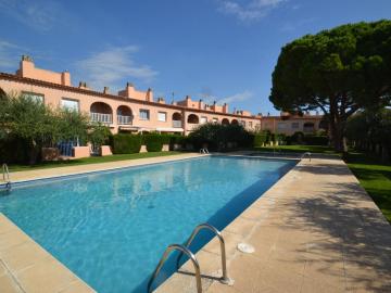 Holiday Home Raquel by Interhome