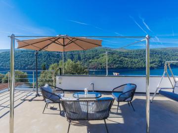 Holiday Home Villa Dragica