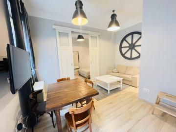Colton Akácfa Apartment