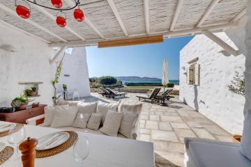 Villa Danae by the sea