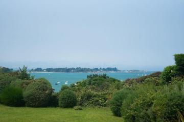 Appartement vue sur mer, 100 m de la plage