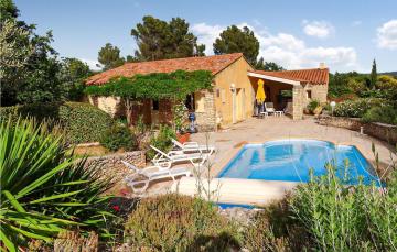 Beautiful Home In Saint-saturnin-ls-apt With Outdoor Swimming Pool, Wifi And Private Swimming Pool