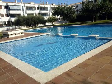 Beach apartment con terraza y piscina