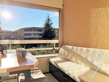 Appartement Le Lavandou, 1 pièce, 4 personnes - FR-1-251-431