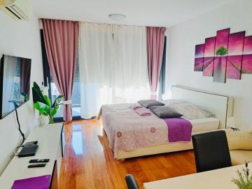Nova Galerija Studio Ema i Apartman Anita