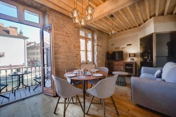 Le Balcon Perrière I - Appartement de charme avec vue directe sur le Thiou
