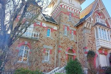 La Castel Jeannette
