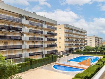 Apartment Nova Pineda-1 by Interhome