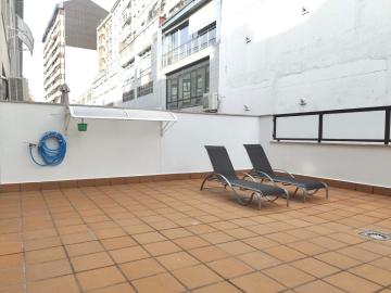 Estudio céntrico 2 con terraza y parking privado