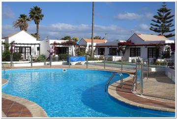 Estrella Del Mar 8. 1 Bedroom Villa with Pool and Gardens 300 metres from the beach