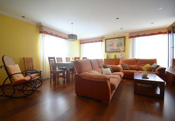Apartamentos con jardín a un paso de la playa