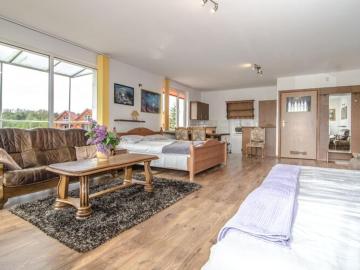 Holiday apartments in a quiet area, Mielenko