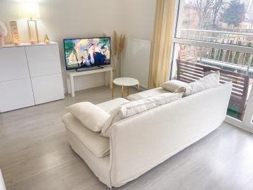 Piękny 2 pok. apartament z tarasem. Samodzielne zameldowanie.
