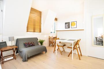 New & Discounted studio in the Latin Quarter!