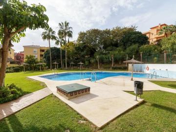 Holiday apartment with communal pool on the Costa del Sol