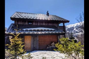 Chalet de luxe avec jacuzzi Hammam et billard