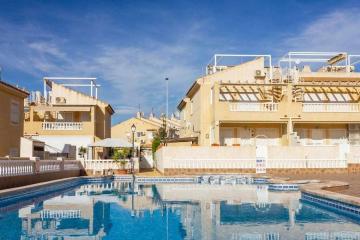 Bungalow con piscina Torrevieja rf22