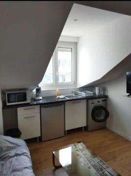 Studio n14 rénové en plein centre ville rue bruat
