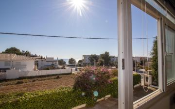 Apartamento a 200 metros del mar WIFI Y PARKING Albert Villas