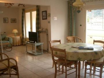 Appartement Amélie-les-Bains-Palalda, 2 pièces, 3 personnes - FR-1-703-12