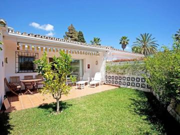 Welcoming holiday home in Marbella with garden
