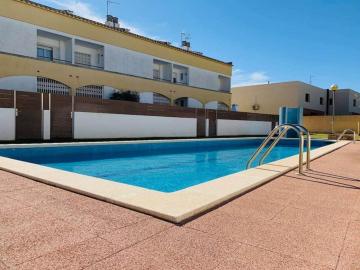 Casa Lola pareada con piscina
