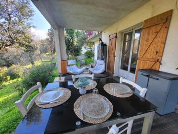 Bas de villa Spacieux et calme