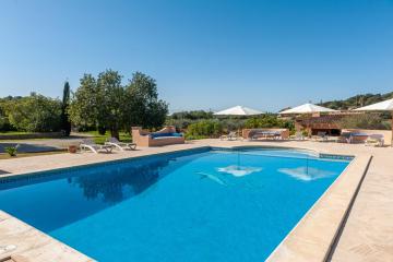 VILLA CASA FINA, POOL, BBQ, WIFI