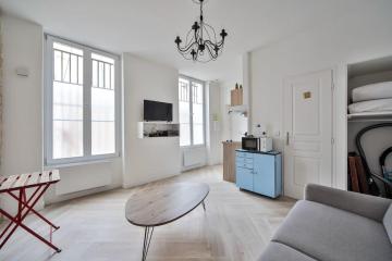 Typical Parisian Studio in Le Marais
