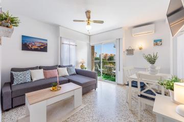 797 Holiday Rentals- Comodo apartamento para 4 en Hercules