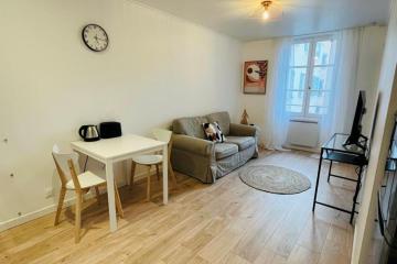 Bright new nest in the heart of Old Toulon
