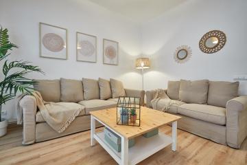 BBarcelona Calabria Flat