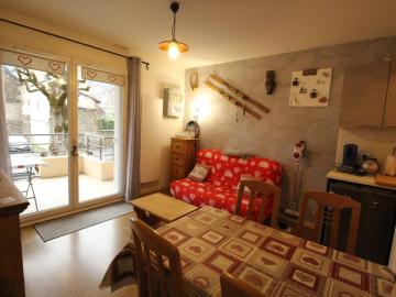 Appartement Bagnères-de-Luchon, 2 pièces, 4 personnes - FR-1-313-221