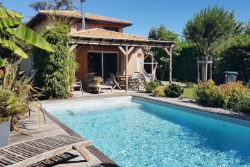 Villa Bordeaux, au coeur du vignoble près d'un lac, proche Bordeaux, Arcachon, Cap Ferret