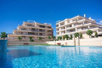 Stunning Luxury 2 Bed apartment in Villamartin