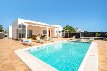 Villa Oscar Lanzarote by Villa Plus