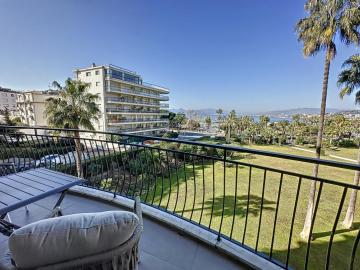 Appartement Cannes, 3 pièces, 4 personnes - FR-1-470-64