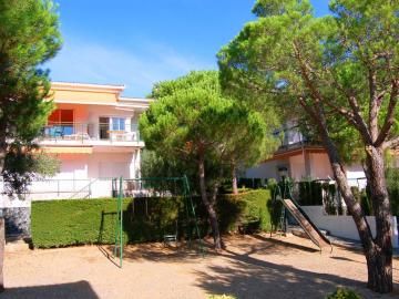 Apartamento Llançà, 3 dormitorios, 6 personas - ES-228-5