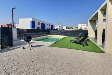 Agréable villa avec piscine privée et garage