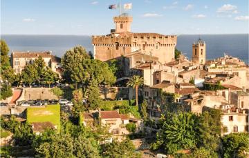 Awesome home in Cagnes-sur-Mer with WiFi and 2 Bedrooms