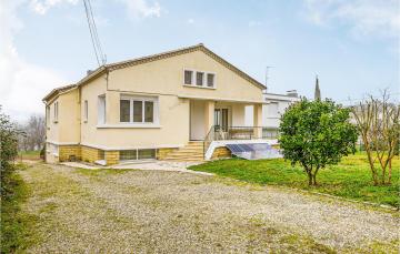Beautiful home in Bergerac with 2 Bedrooms and WiFi